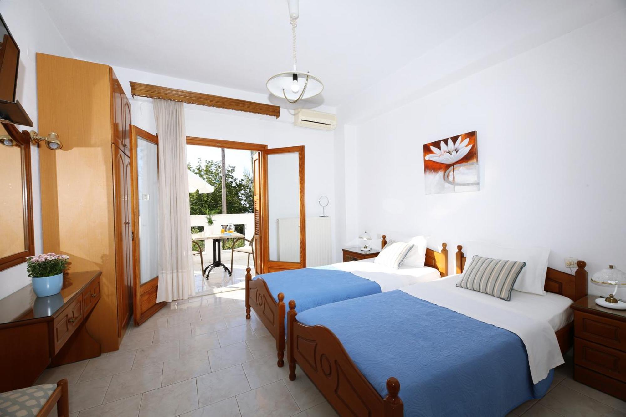 Okeanis Apartments Кала Нера Екстериор снимка