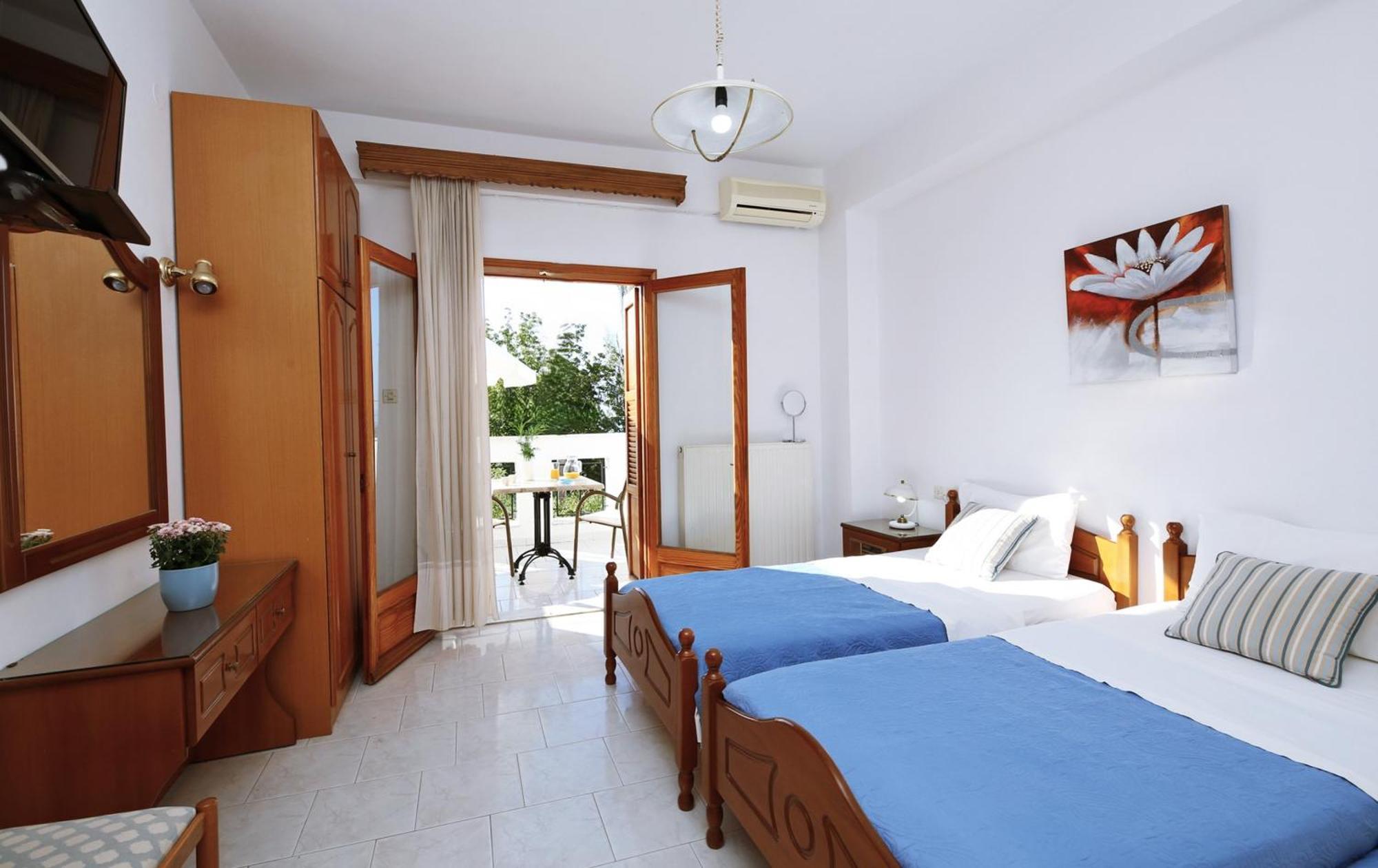 Okeanis Apartments Кала Нера Екстериор снимка
