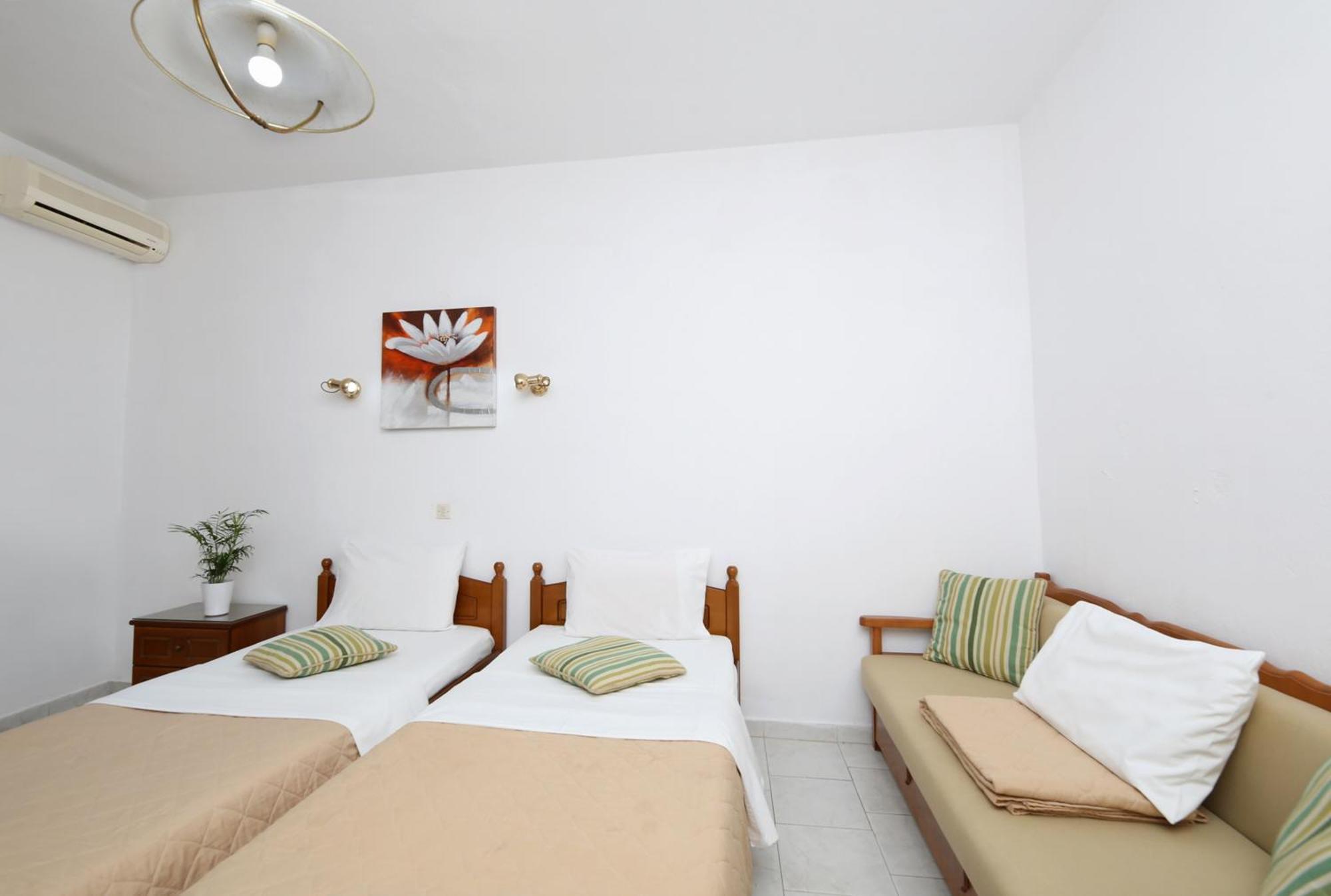 Okeanis Apartments Кала Нера Екстериор снимка